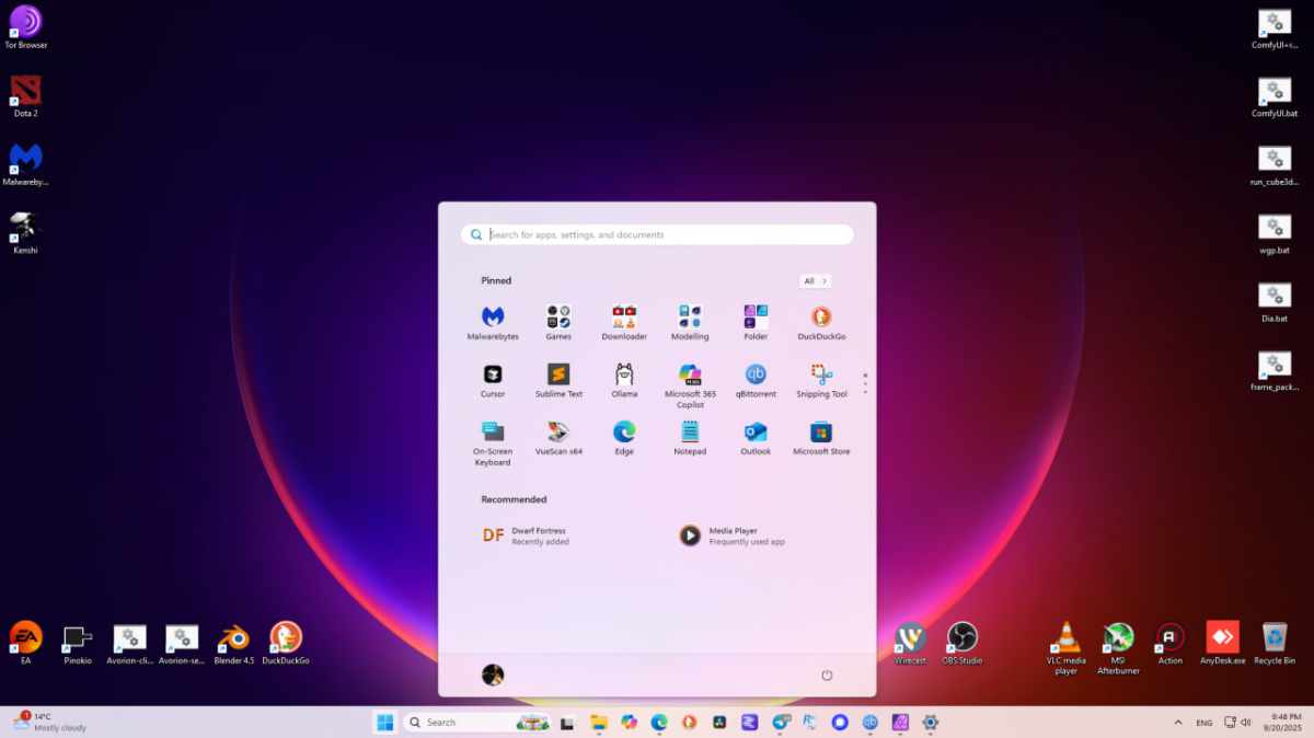Windows 11 Pro 2025 desktop interface with start menu